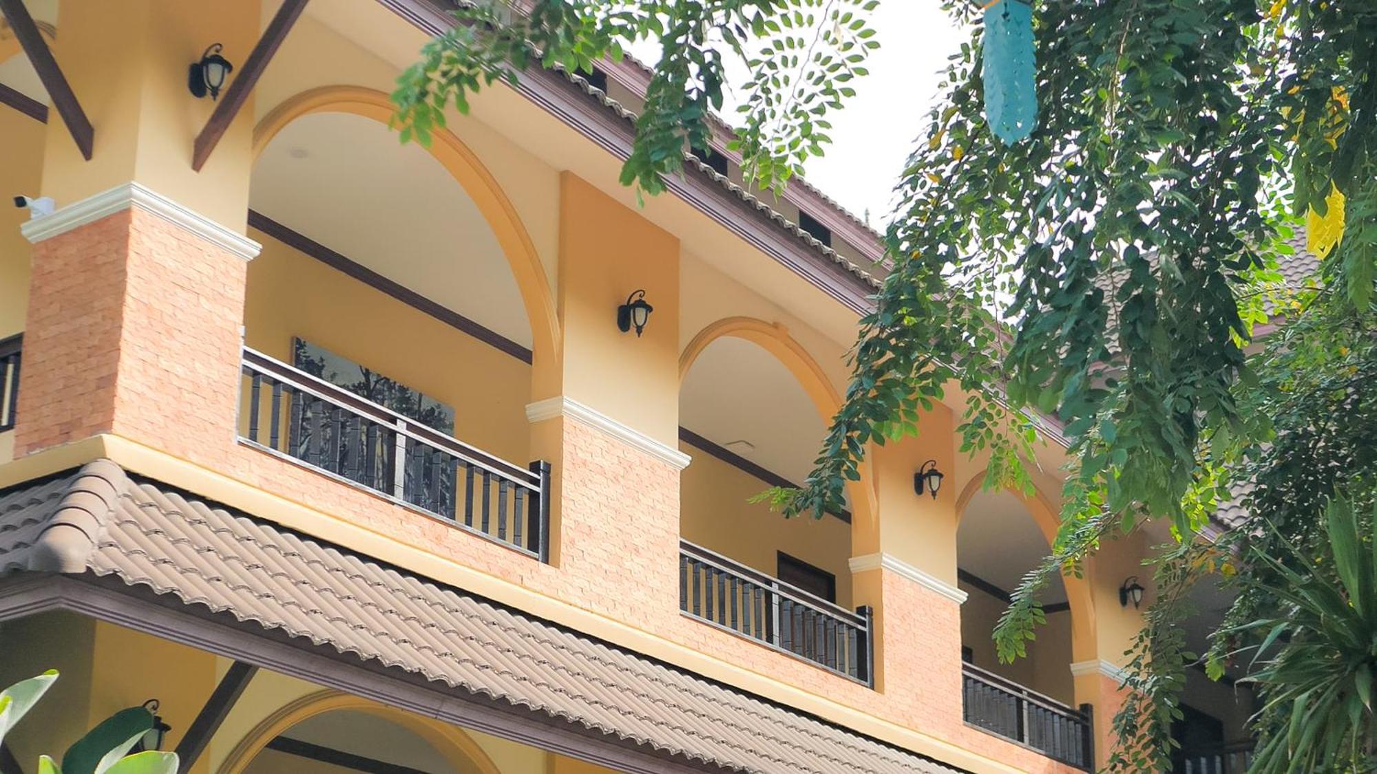Siam Avari Hotel, Chiang Rai Eksteriør bilde